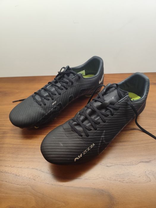 Chuteiras Nike Zoom Mercurial Vapor 15 Academy MG-Shadow Black Pack 44