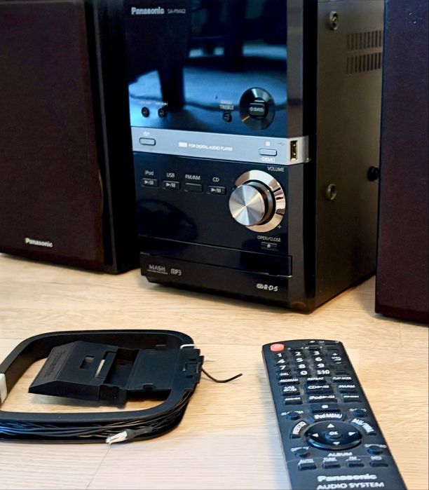 Музичний центр Panasonic SB-PM42 з колонками