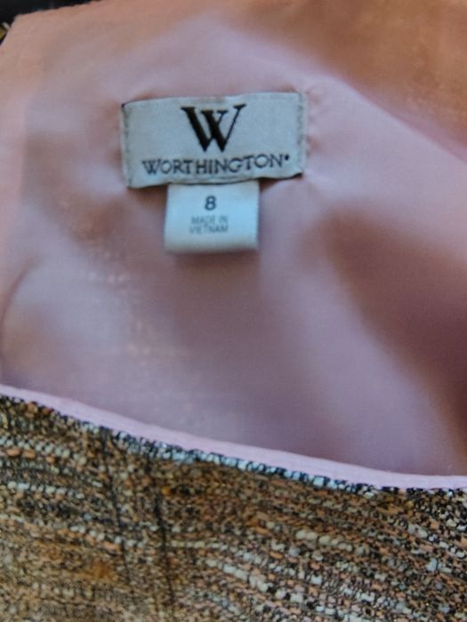 Elegancka sukienka wizytowa z paskiem, roz. 40, bezowo-brązowa