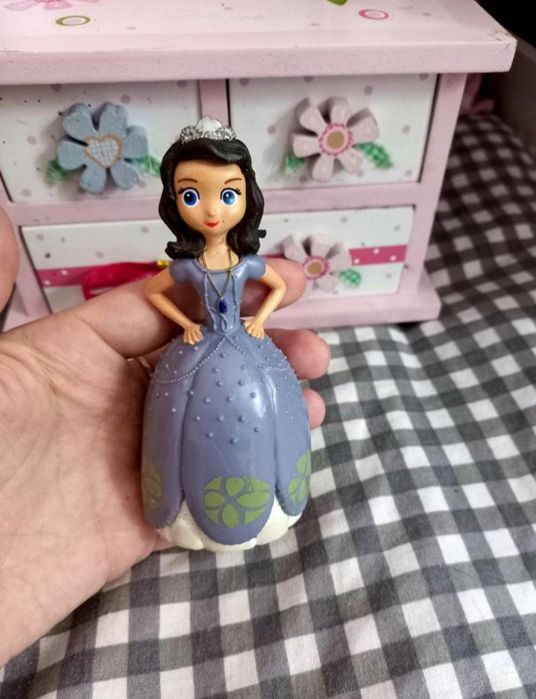Іграшки з макдональдзу mcdonalds софія принцеса хеппі міл happy mil