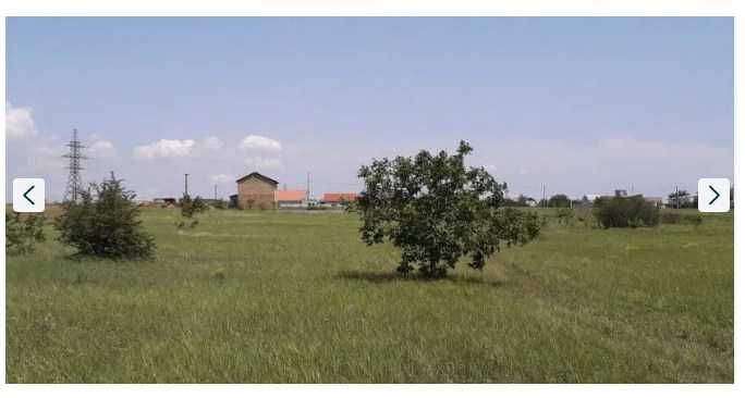 Продам    ділянку 50 соток з гарною локацією та  сонячним освітленням