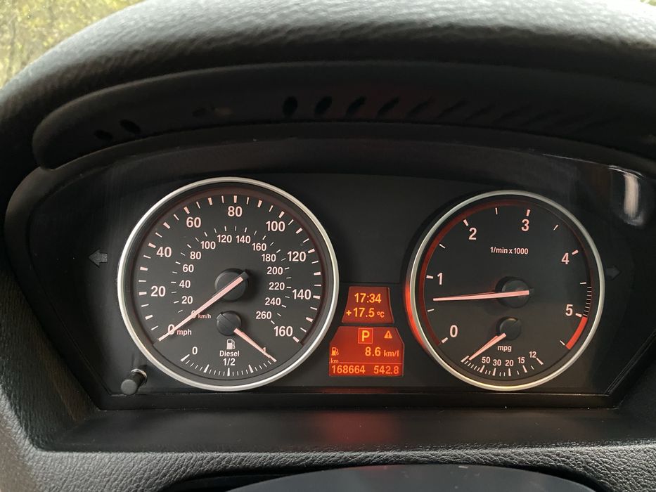 BMW X5 E70 35d M57