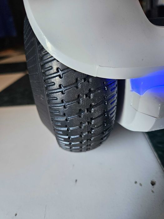 Hoverboard com luzes e som, como novo