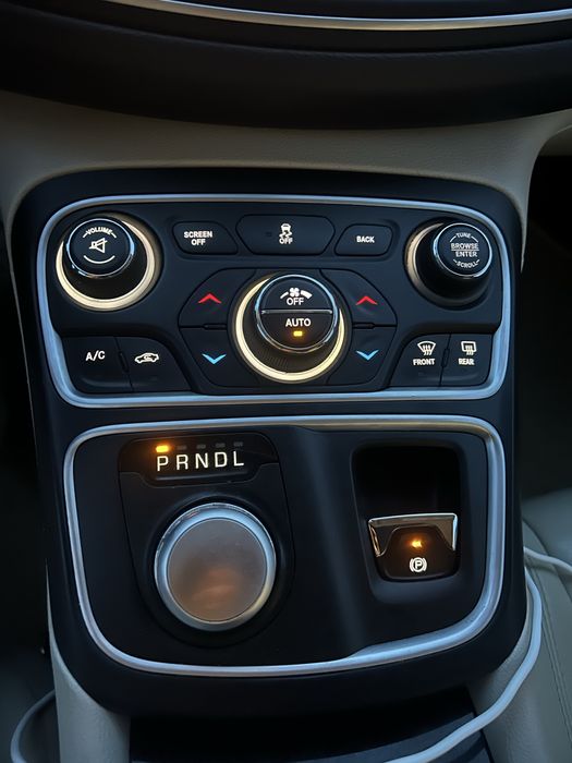 Продам CHRYSLER 200 C 2014р