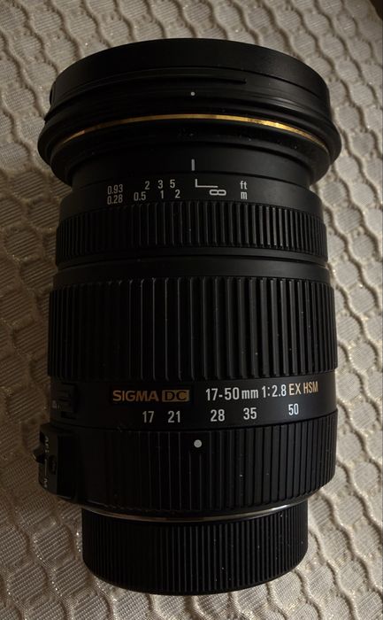 Sigma 17-50/2,8 EX HSM. do Nikona