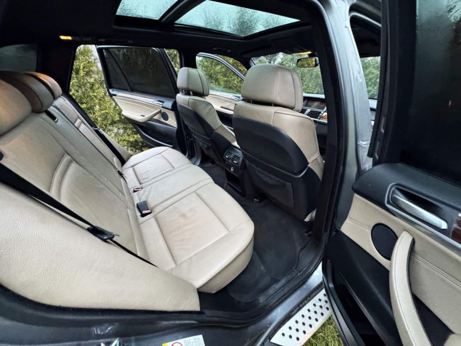 BMW X5 e70 3.0 D xDrive panorama