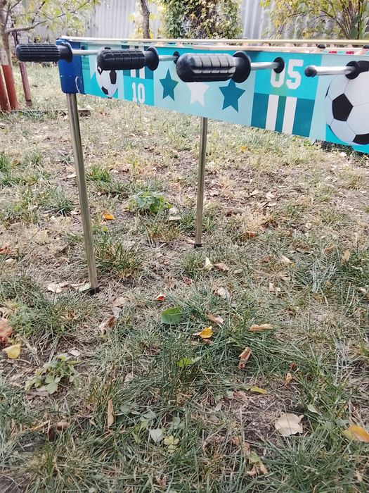 Футбол. Игра для детей и взрослых. На ножках. В комплекте.