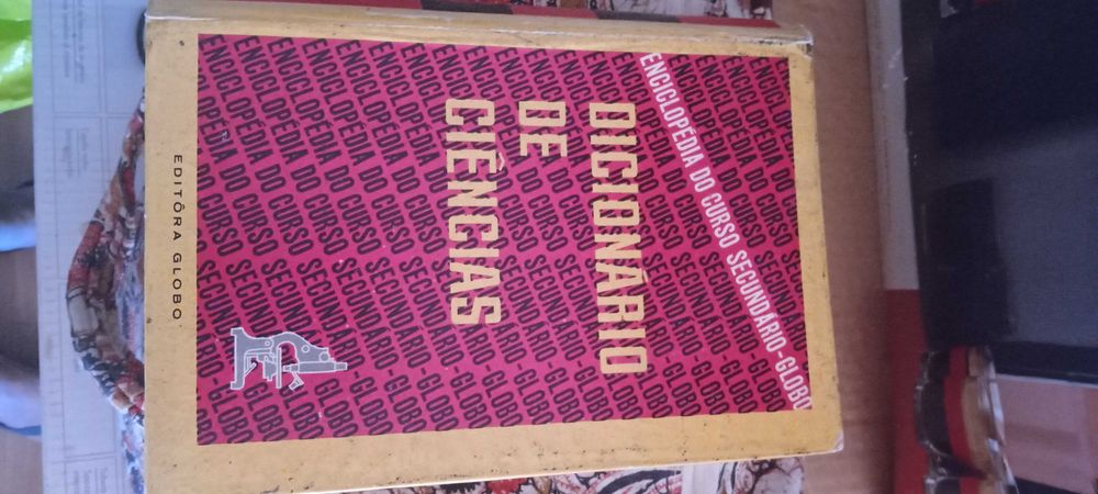 Dicionário de Ciências - 1973