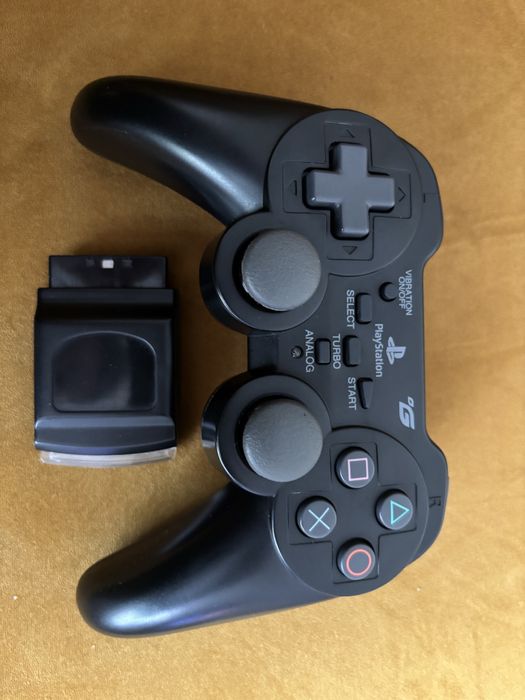 Ps2 Oryginalny pad bezprzewodowy do ps2 fanatec
