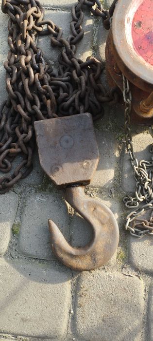 wciągarka łańcuchowa ,wciągnik ,bks ,rug cug , raczej 3 t , rozebrana