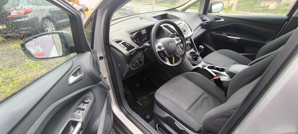 Ford C-Max 1.6 TDCI Titanium Só por telefone