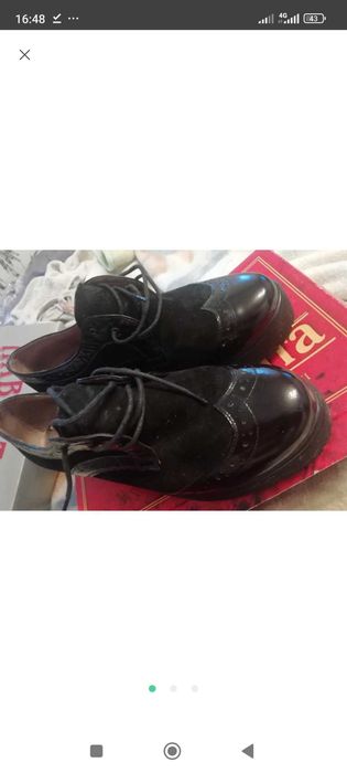 Туфлі кожа і замш не вдягалися