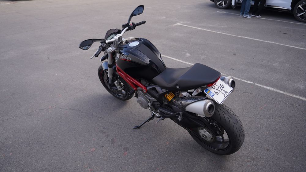 Ducati Monster 796 ABS