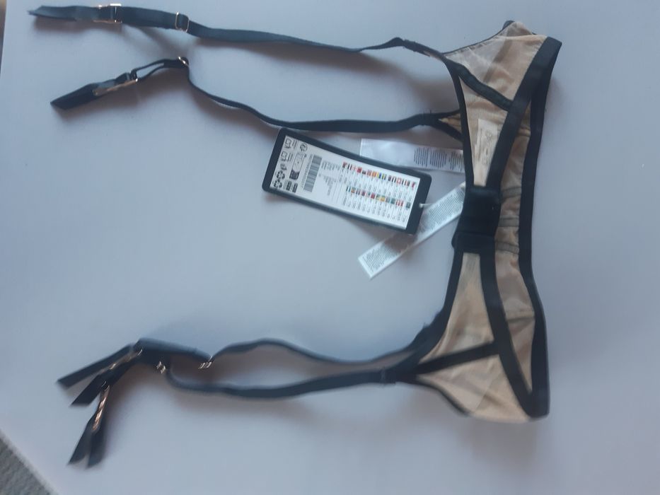 Nowy z metką pas do pończoch. Censored. XS/34