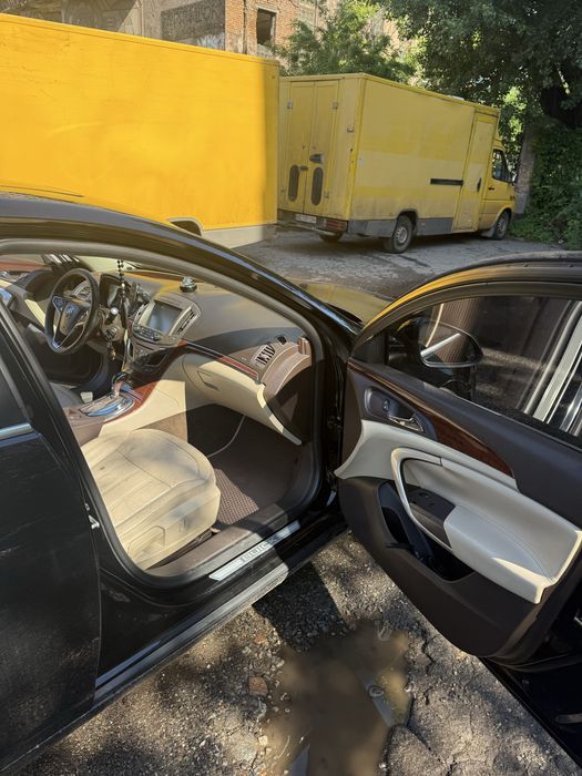 Продам авто buic-regal 2015 року