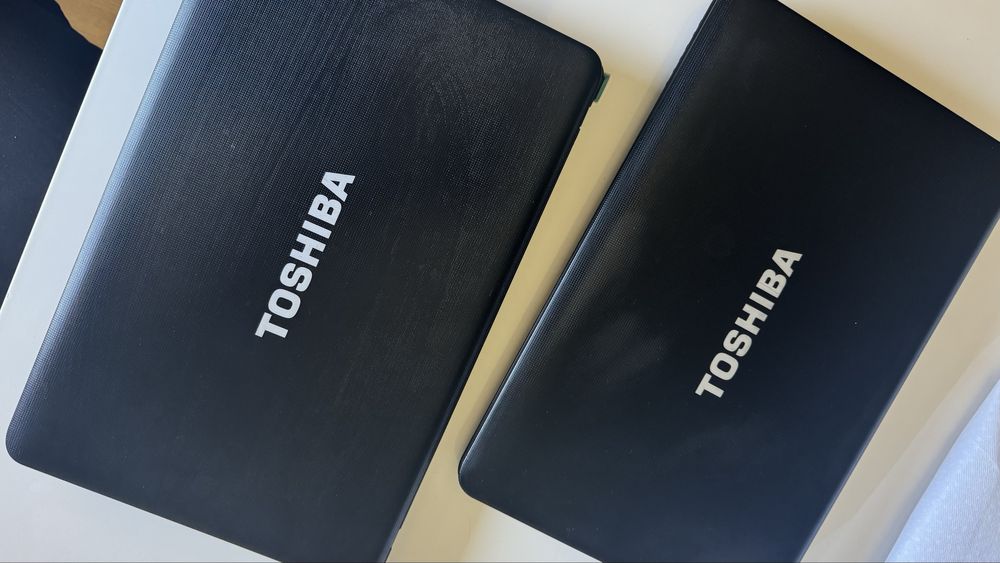 TOSHIBA Laptops469747511665643520