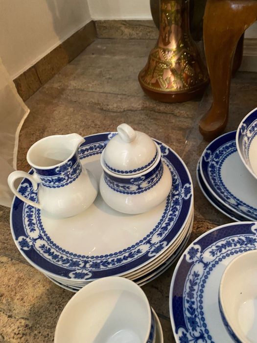 Роскошный столово-чайный сервиз Schumann Arzberg «Frederico», кобальт