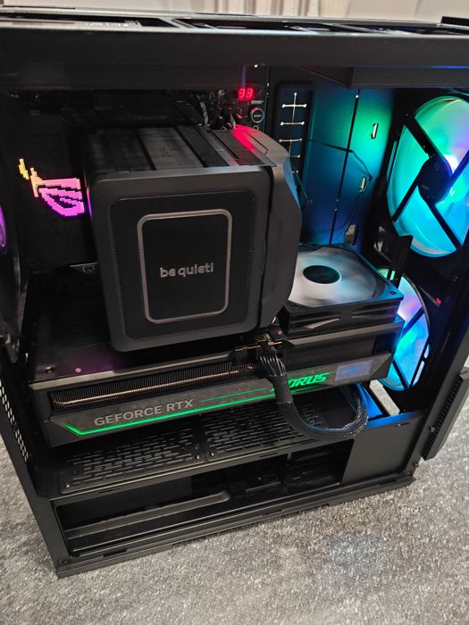 PC Ryzen 9 9950X3D, RTX 5090 AORUS Master 32GB, X870E-E, 1200W