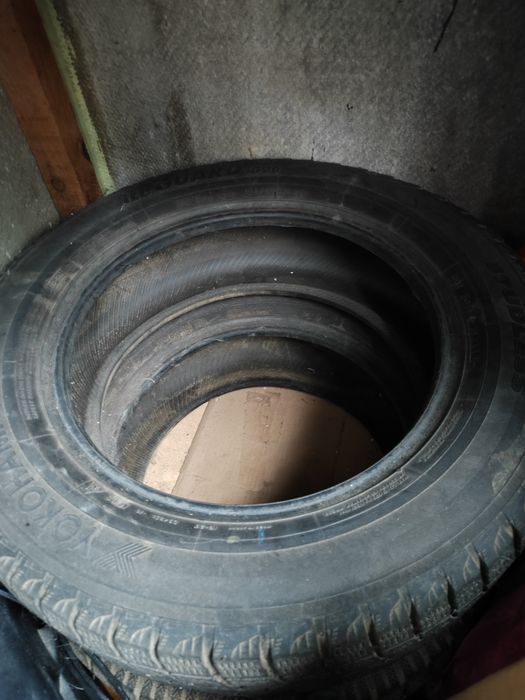 Шини  зимові б/у в гарному стані