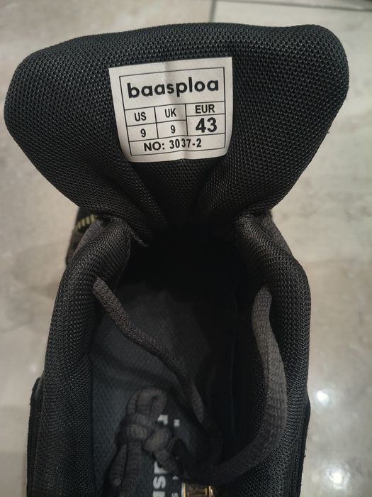Кросовки baasploa 43 р