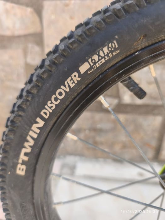 Bicicleta infantil como nova