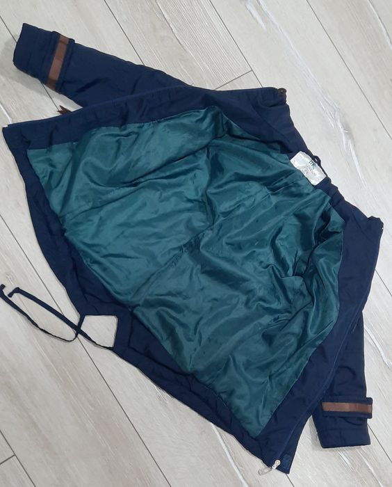 Осенняя курточка на подкладе