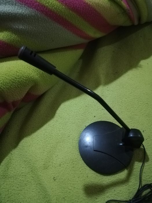 Microfone externo Novo. Excelente qualidade de som.