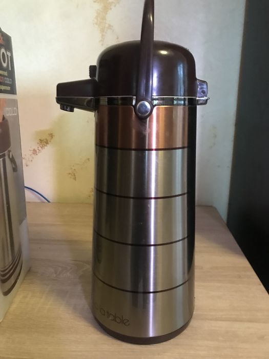 Термос помпа. Air Pot