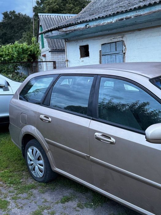Chevrolet Lacetti 2006 Шевроле лачетті 1.8 бензин
