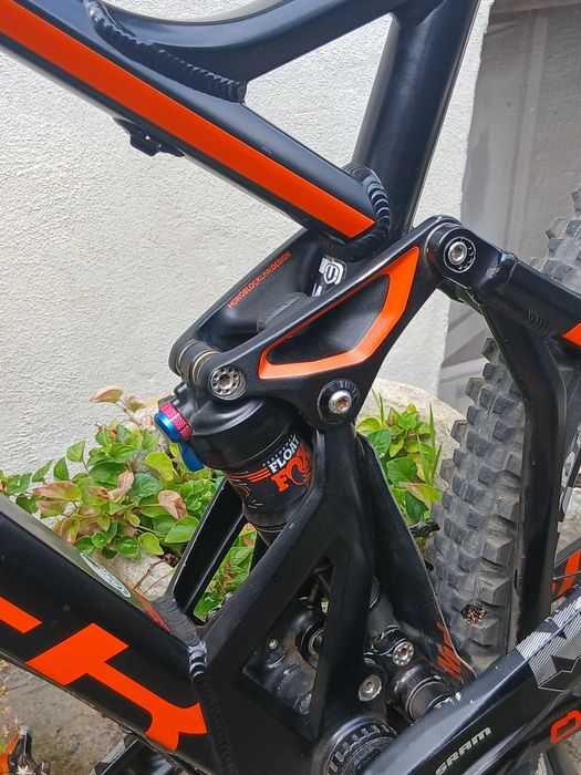 Bicicleta enduro