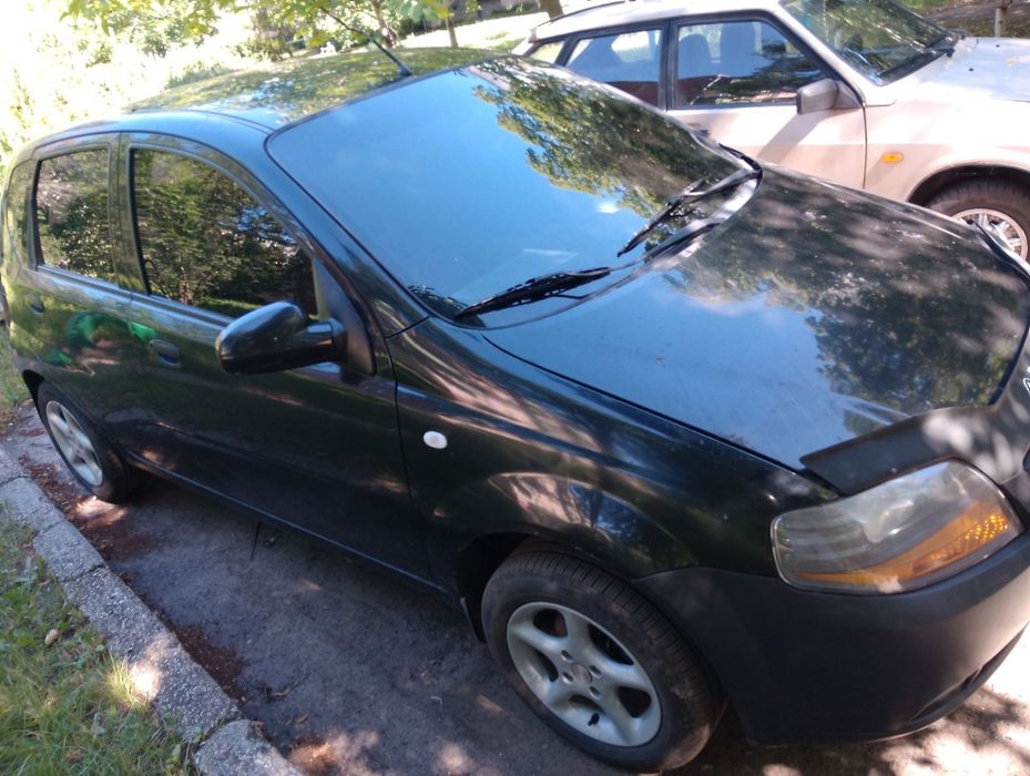 Chevrolet Aveo 2006  1,5 обмен Нива  4*4 или  ВАЗ 2113