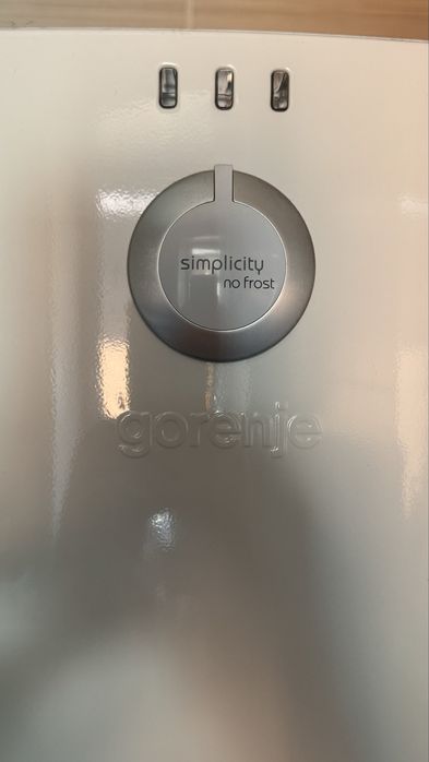 Морозильна камера gorenje