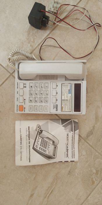 Телефон стаціонарний " Мелт.Сайрис 216"