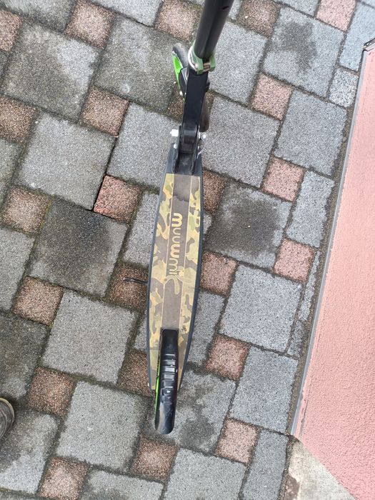 Klasyczna Hulajnoga Muuwmi, solidna duża