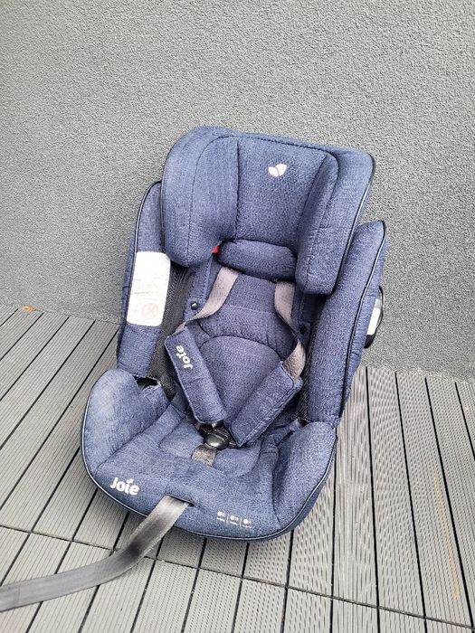 Fotelik JOIE 0-25kg + isofix