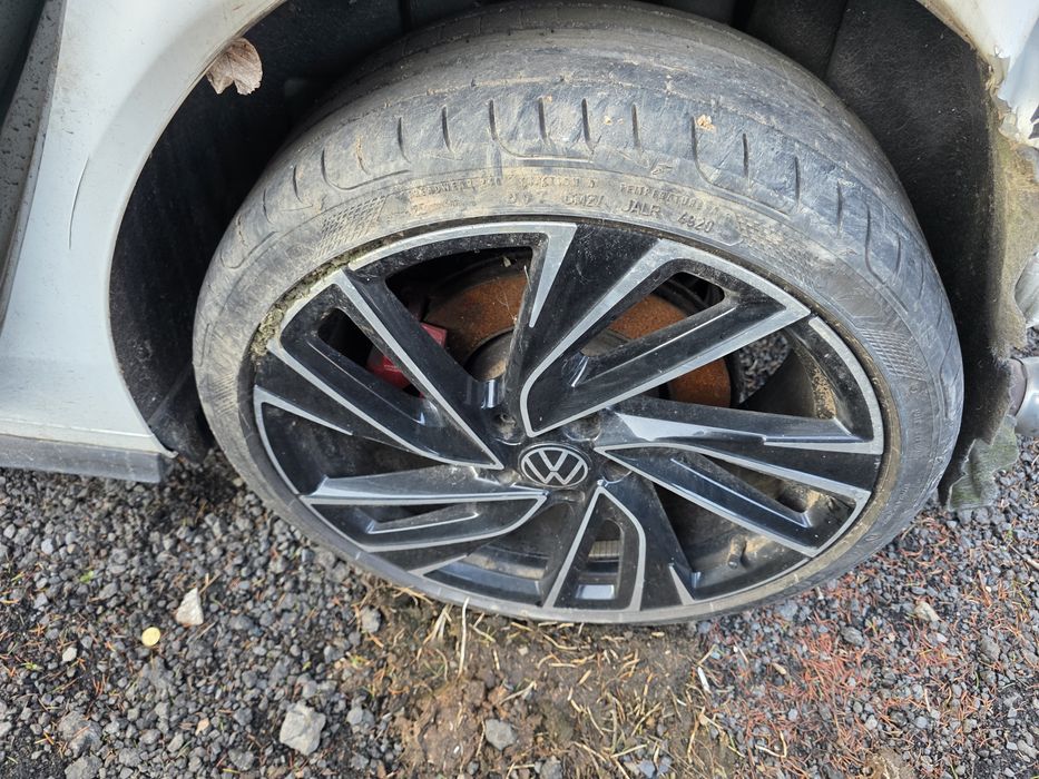 Felga golf 8 gti adelaide r19 et50 5x112