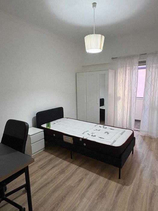 Casa T3 para arrendar em Corroios– 800€/mês