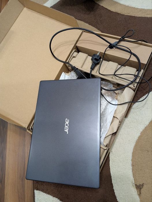 Ноутбук Acer aspire 3 A315-55 стан ідеал
