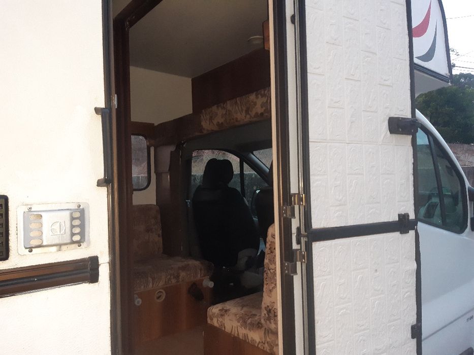 Autocaravana Renault Trafic 1,9 CDI