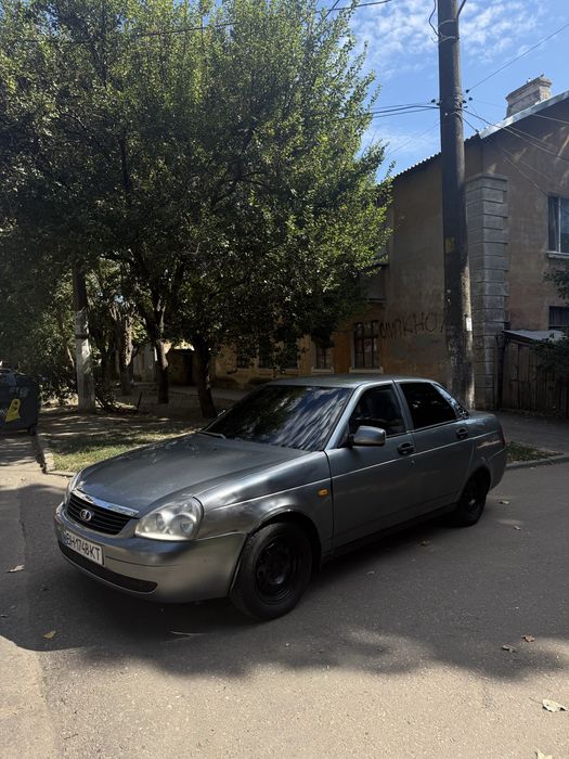 Lada Priora 2008 1.6 шеснарь с переоформлением