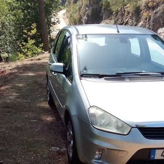 Ford C-Max Titanium