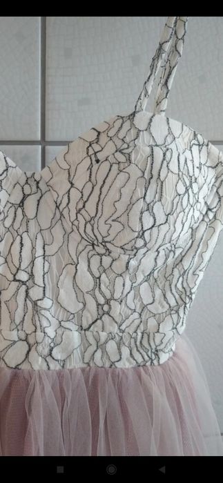 Elegancka sukienka M