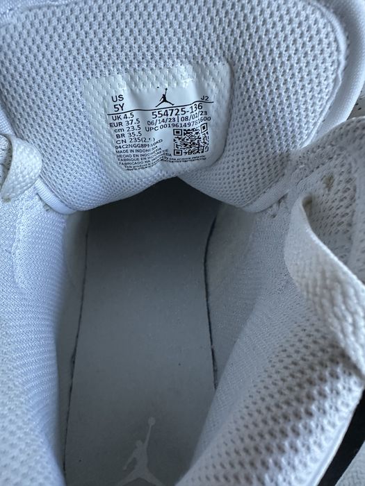 Buty Nike Air Jordan 1 Mid (GS) oryginalne 37,5