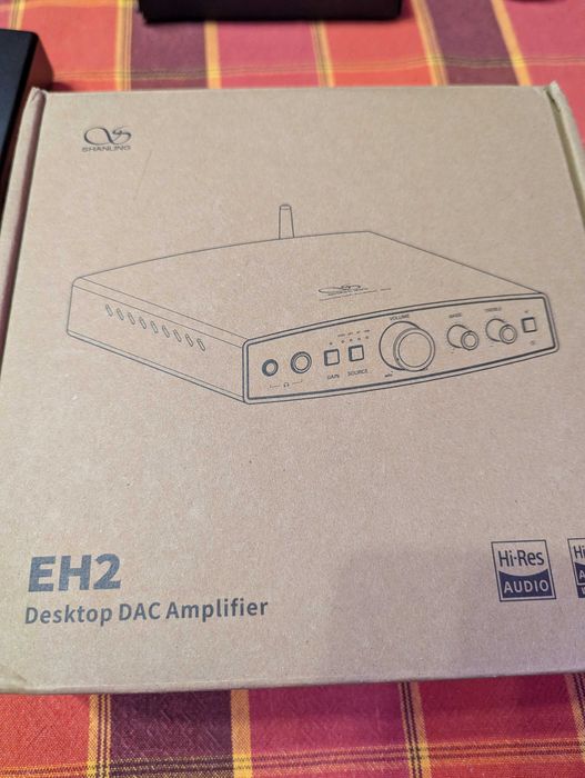 ЦАП та підсилювач Shanling EH2