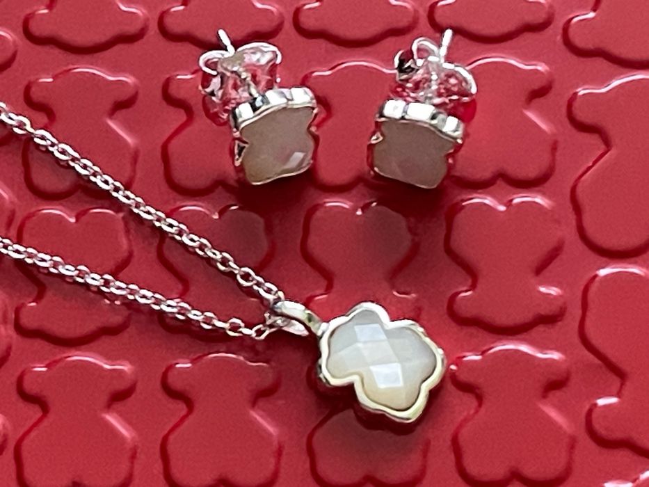 Komplet Tous Color z masą perłową