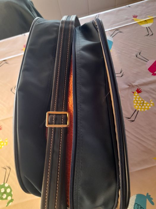 Mala samsonite  estimada