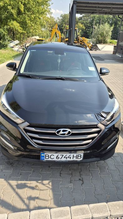 автомобіль хюндай туксон