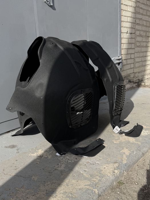 Подкрилок Audi Q7 підкрилок взборі audi q7 4L