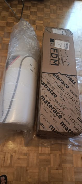 Materac piankowy dwustronny z pikowanym pokrowcem i zamkiem FDM 140*200 cm Nowy!