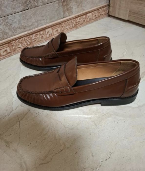 Туфли лоферы кожаные Zara